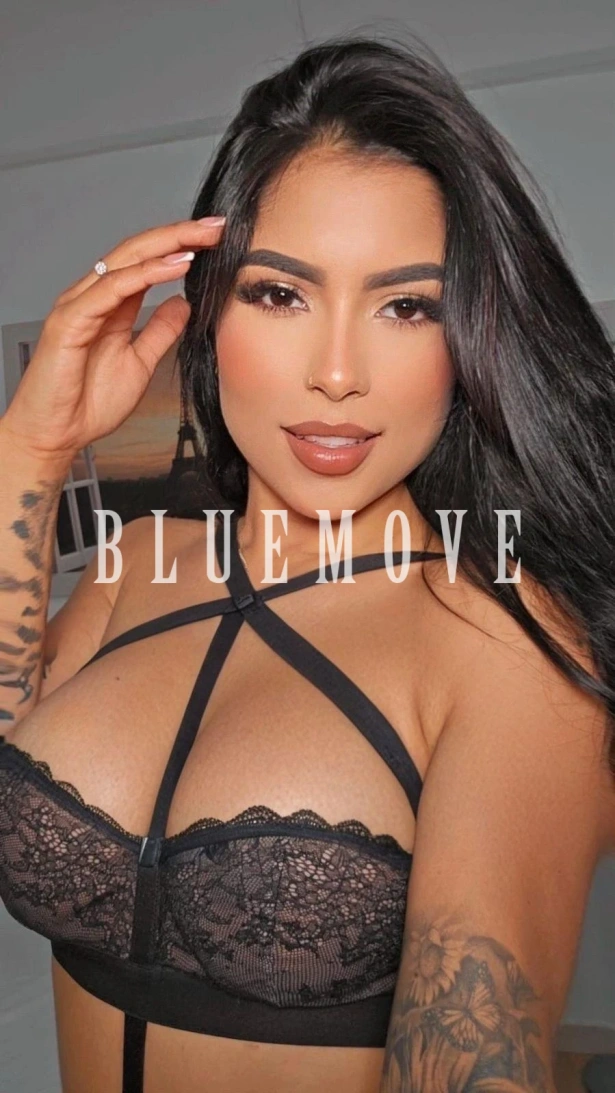 Cenas románticas, Masaje erótico, Masajes sensitivos, Girlfriend experience, Salidas a eventos, Masaje cuerpo a cuerpo, Masajes a domicilio, Fantasías y disfraces, Masajes a hoteles, Salir de fiesta: escorts em Barcelona