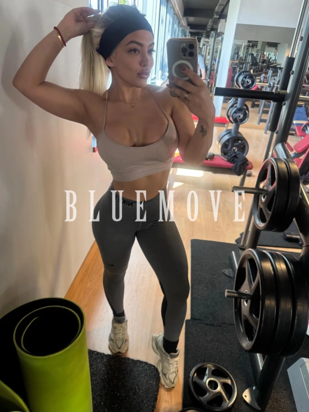 Cenas románticas, Masaje erótico, Viajes, Masajes sensitivos, Girlfriend experience, Salidas a eventos, Masaje cuerpo a cuerpo, Masajes a domicilio, Fantasías y disfraces, Masajes a hoteles, Salir de fiesta: escorts em Madrid