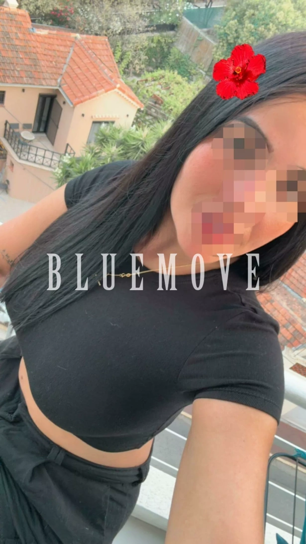 Mariana, ariana, soy una escort colombiana de 27 