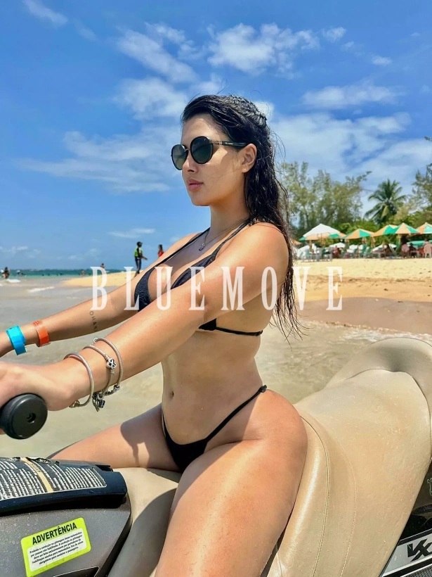 Cenas románticas, Viajes, Girlfriend experience, Salidas a eventos, Fantasías y disfraces, Salir de fiesta: escorts em Madrid