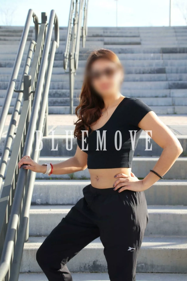 Salidas a eventos, Salir de fiesta, Girlfriend experience, Masaje cuerpo a cuerpo, Masajes sensitivos, Masajes a domicilio, Masajes a hoteles, Fantasías y disfraces, Masaje erótico: escorts em Madrid