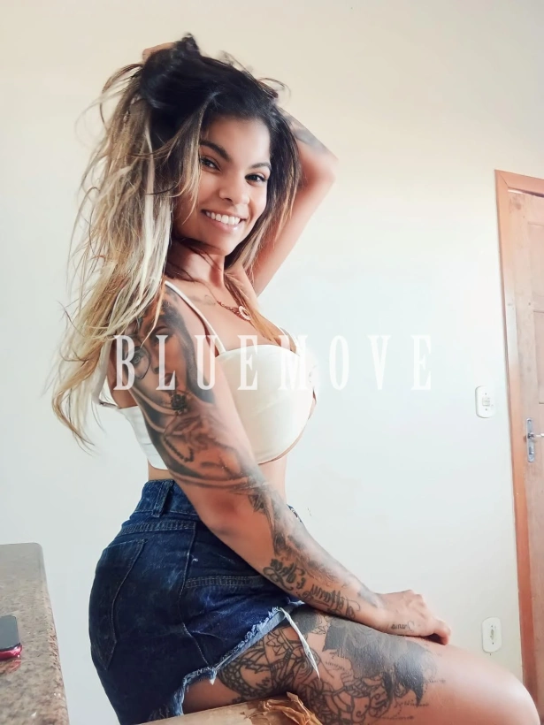 Cenas románticas, Masaje erótico, Viajes, Masajes sensitivos, Girlfriend experience, Salidas a eventos, Masaje cuerpo a cuerpo, Masajes a domicilio, Fantasías y disfraces, Masajes a hoteles, Salir de fiesta: escorts em Madrid