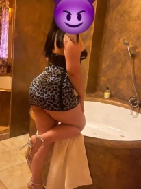 Mia, Escort en Madrid 647140384