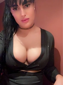 Cristina se consolida entre las acompañantes mejor valoradas