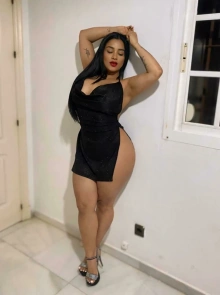 Danna, escort disponible para recibirte ahora mismo en Triana