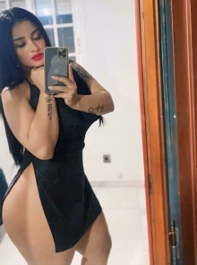 Danna, escort disponible para recibirte ahora mismo en Triana