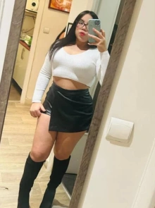 Valeria , chica de compañía de lujo con fotos de estudio reales