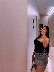 ¿Buscas escorts grandes-mamas en Valencia? Conoce a Luciana