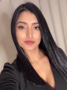 Emily es una de las escorts en Via julia con mejores reseñas