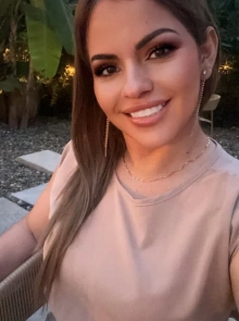 Esmeralda, Escort en Sevilla 633368811