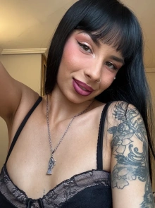 Saray, perfil de alto nivel entre las mejores mujeres de compañía