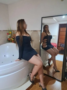 Daniela es una chica de compañía Madura de total confianza