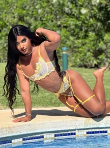 Valentina, una de las escorts en Santa Cruz de Tenerife más demandadas