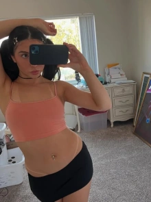 Citas exclusivas con escorts de lujo como Martine