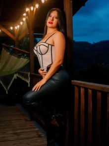 Tatiana, elegancia y discreción en el catálogo de damas de compañía