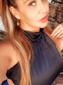 Sofia, máxima profesionalidad como acompañante grandes-mamas