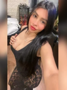 Amira es una de las acompañantes grandes-mamas en Sevilla más solicitadas