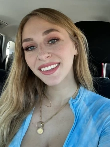Fotos 100% reales de Julie, de las escorts más bellas