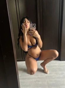 Miranda presenta su book de fotos reales de chica de alto standing