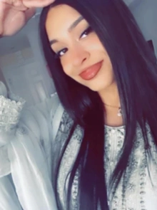 Catálogo de escorts en Eixample: hoy te presentamos a Camila