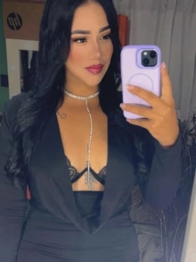 Citas exclusivas con acompañantes como NIKOL