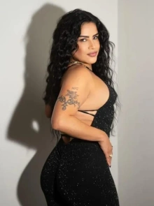 Perfil de Dulce, destacada en el listado de modelos de presencia imponente