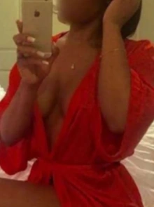 Reserva tu cita con Alma, escort en Ibiza con perfil activo