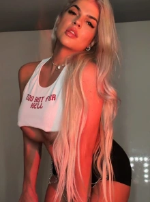 Cita exclusiva con Bia, una de las escorts top de nuestro directorio