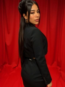 Perfil de Mariana jaramil, una de las damas de compañía destacadas