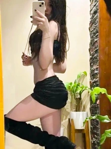 Conoce a Alejandra, acompañante con servicios verificados