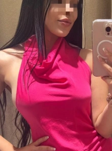 Desireé presenta su book de fotos reales de chica de alto standing
