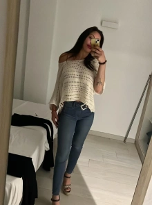 Encuentra a Karla en nuestros anuncios de damas de compañía Madura