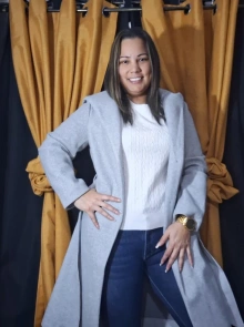 Samanta, una experiencia auténtica con acompañantes grandes-mamas