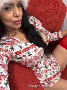 María gloria, máxima profesionalidad como acompañante Madura