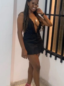 Perfil de DULCE, una de las damas de compañía destacadas