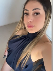 Descubre a Lili, una escort en Alicante de alto nivel