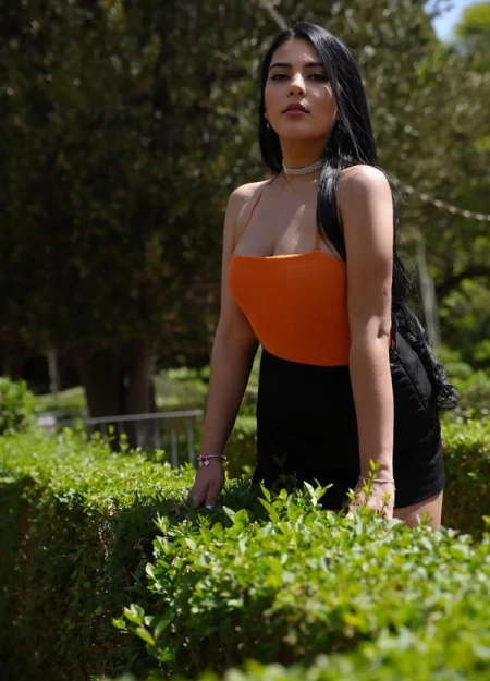 Descubre a Zulema, una escort en Valencia de alto nivel
