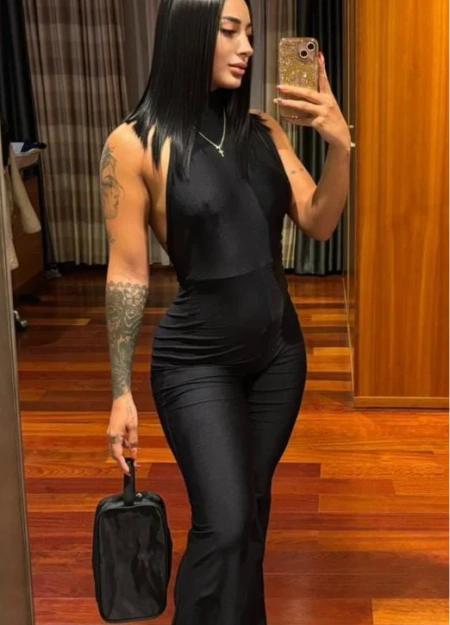 Cita exclusiva con Cristal, una de las escorts top de nuestro directorio