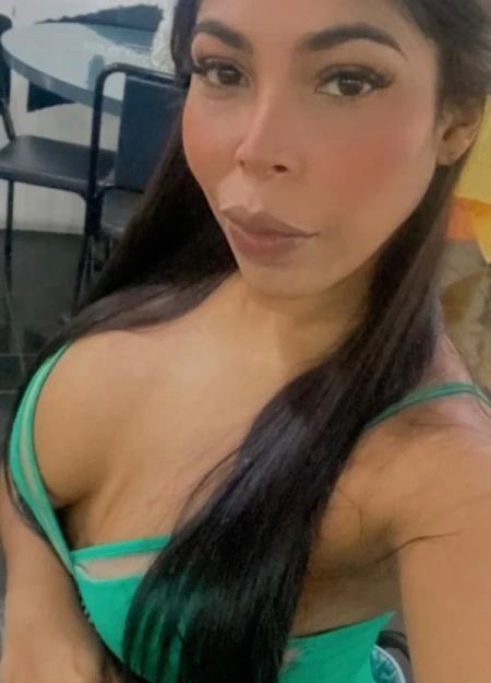 Fotos reales de Natacha, de las mejores escorts en Valencia