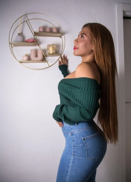 Luna, Escort en Valencia 647976936