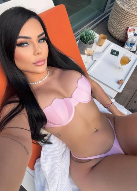 Pietra, escort disponible para recibirte ahora mismo en Plaza Castilla