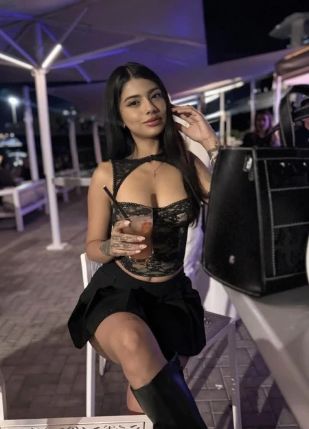 Andrea, Escort en Madrid 654660979
