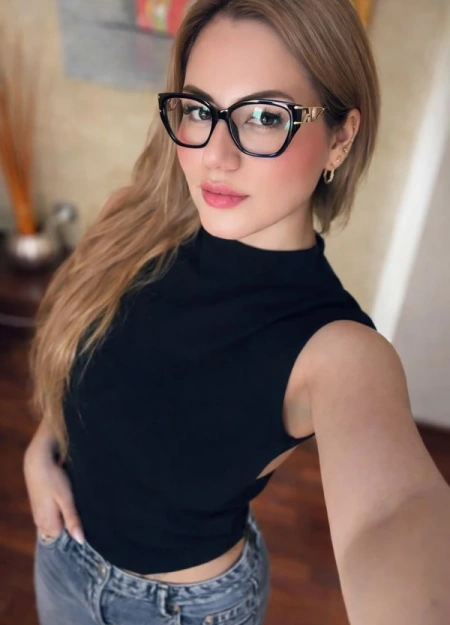 Las fiesteras  es una de las escorts en Hortaleza con mejores reseñas