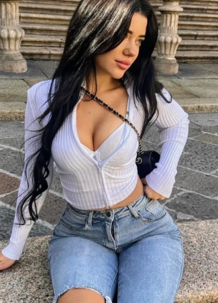 Isabel, Escort en Madrid 654660979