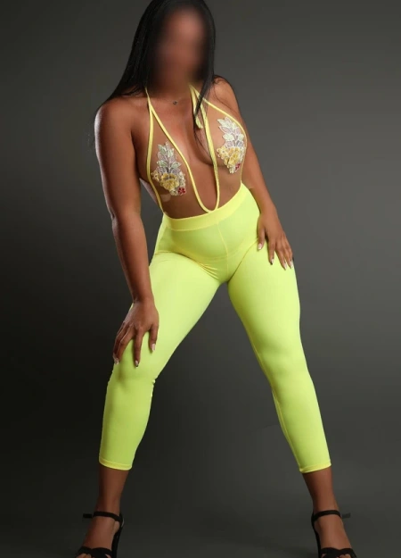 Gaby es una de las escorts en Centro con mejores reseñas