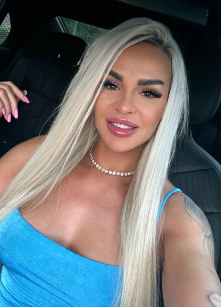 Lia, Escort en Marbella 614494226