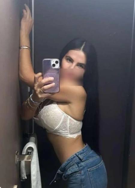 Zaira, Escort en Palma de Mallorca 657538756
