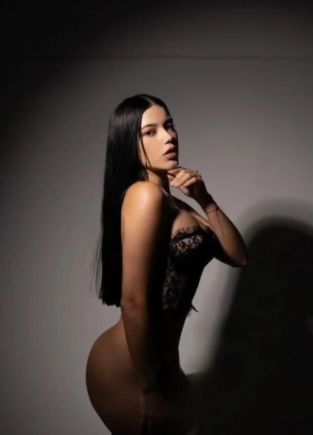 Juliana, Escort en Marbella 680554614