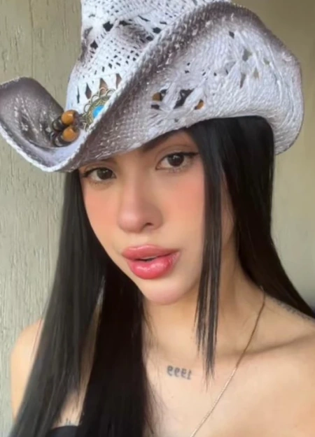 Sabrina, una de las mejores opciones de chicas de compañía para hoy