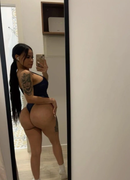Cloe, Escort en Marbella 687693008